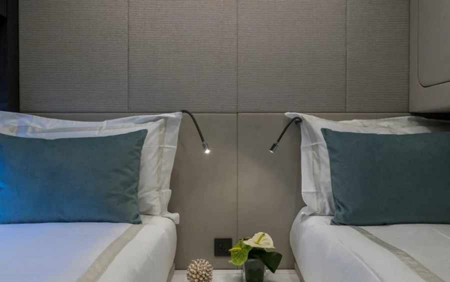 Mangusta MAXI OPEN 110 - 2020 фото 2.23