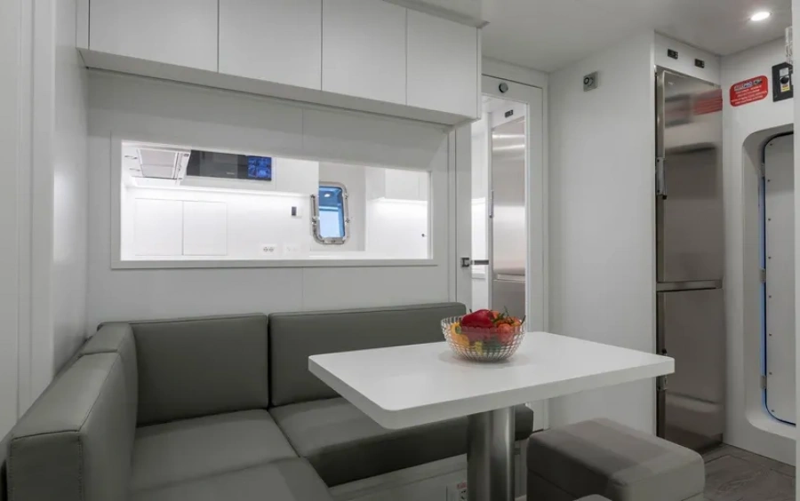 Mangusta MAXI OPEN 110 - 2020 фото 2.26