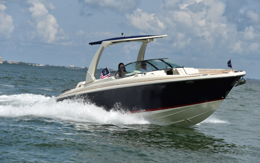 Chris-Craft Launch 28 GT: классический стиль