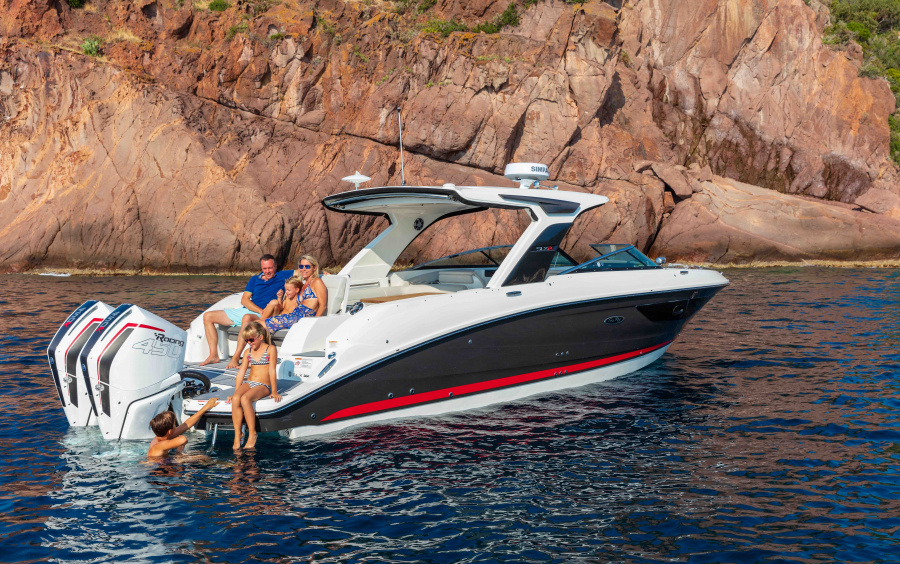 Sea Ray  SLX 350 OB (Outboard) фото 1.10