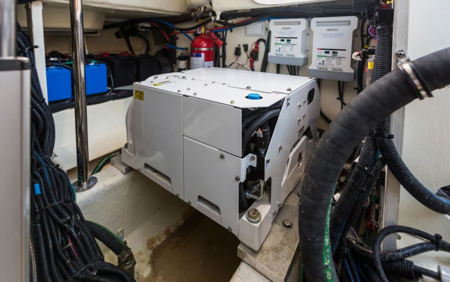 Sea Ray SLX 400 OB фото 2.15