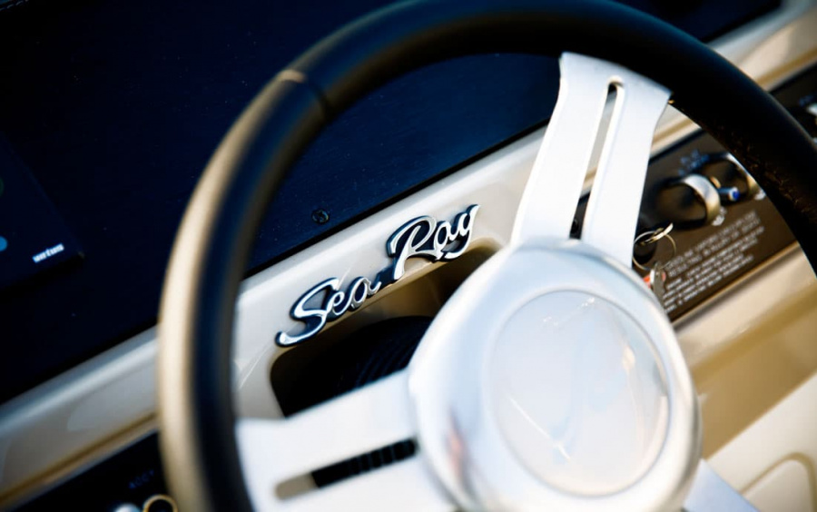 Sea Ray Sundancer 265 фото 2.6