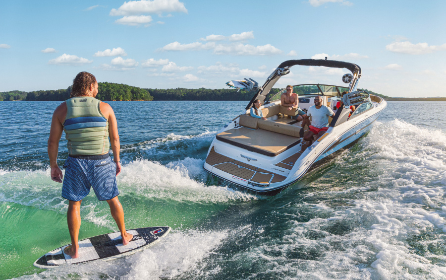 Sea Ray  SDX 250 SURF фото 1.5