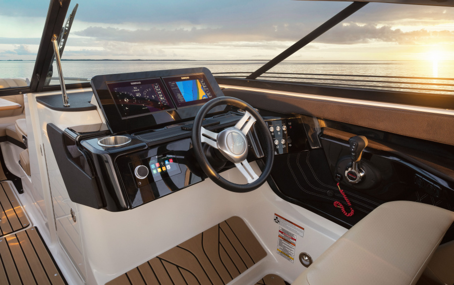 Sea Ray  SLX 260 OB фото 1.4