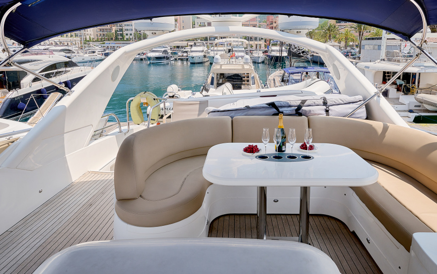 Princess 23M - 2009 фото 1.17