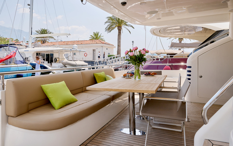 Princess 23M - 2009 фото 1.5