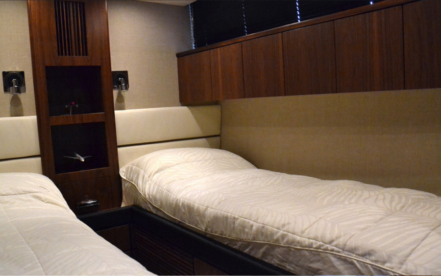 Fairline Squadron 78 - 2012 фото 1.6