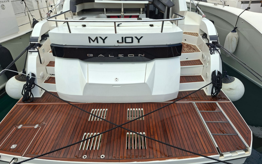 Galeon 445 HTS фото 1.6