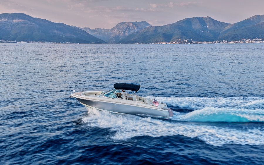 Chris-Craft Launch 31 GT - Доступен в Черногории фото 1.3