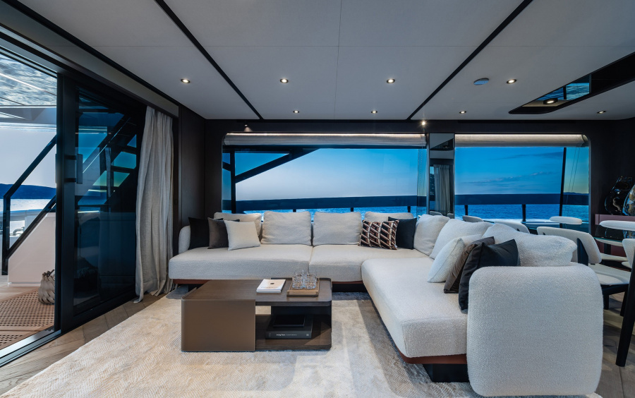 Ferretti Yachts 800 фото 2.5