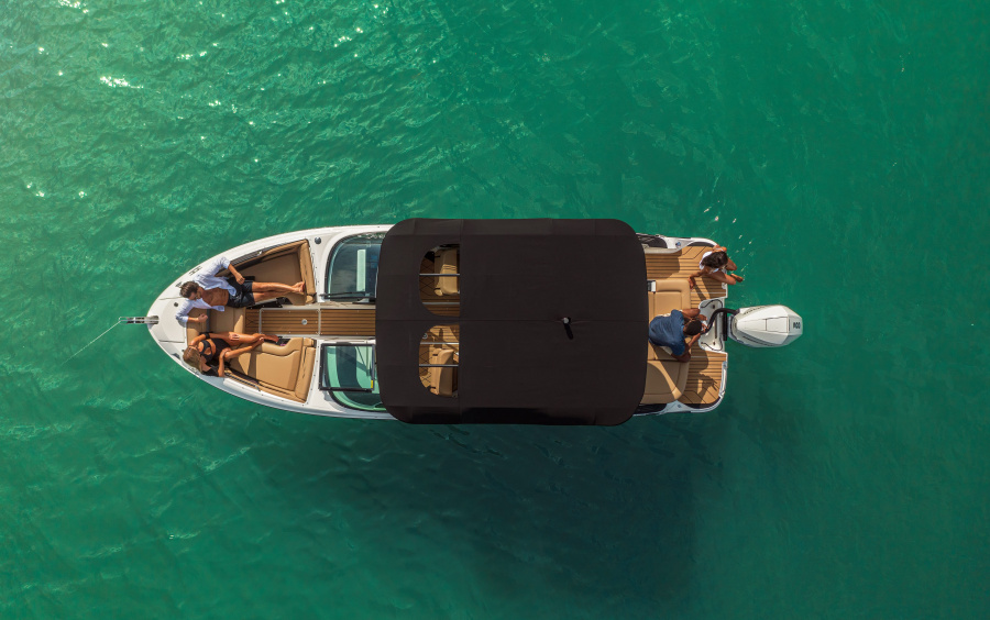 Sea Ray  SLX 260 OB фото 1.2