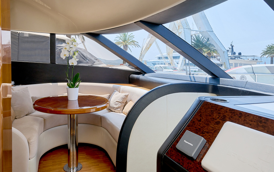 Princess 23M - 2009 фото 2.9