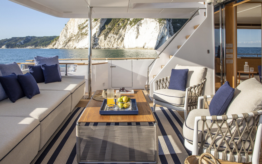 Custom Line Navetta 30 фото 2.14