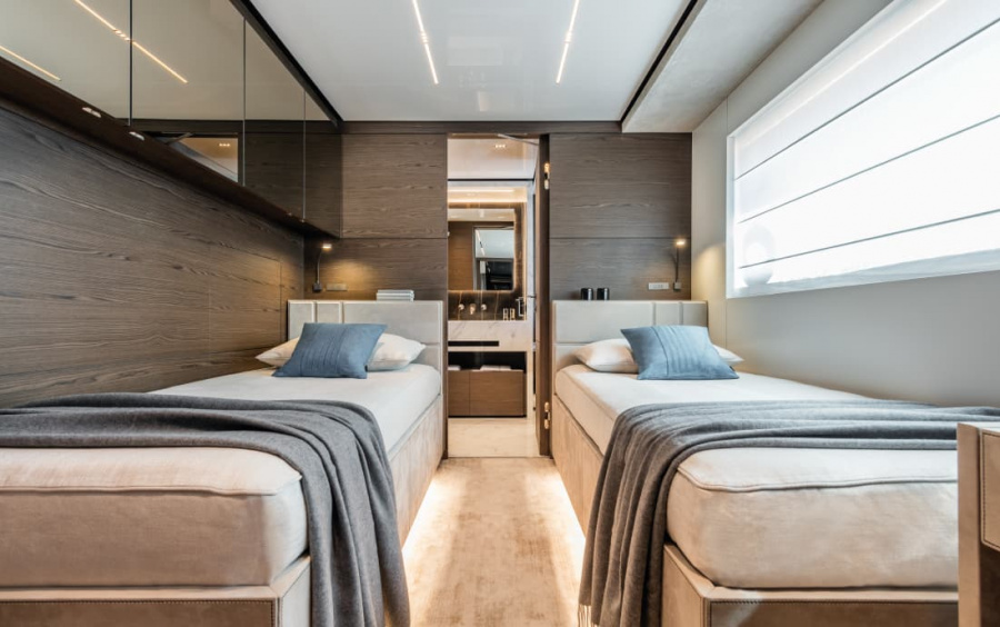 Custom Line Navetta 42 фото 2.16