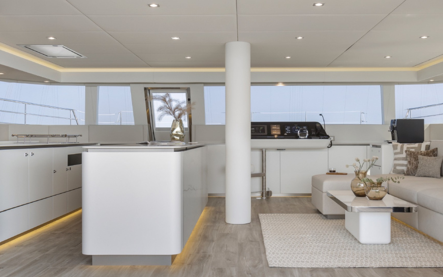 Sunreef 60 Sailing Catamaran фото 2.14