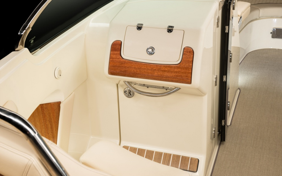 Chris-Craft Launch 28 GT SURF фото 1.5