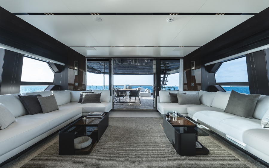 Riva 130 Bellisima фото 2.2