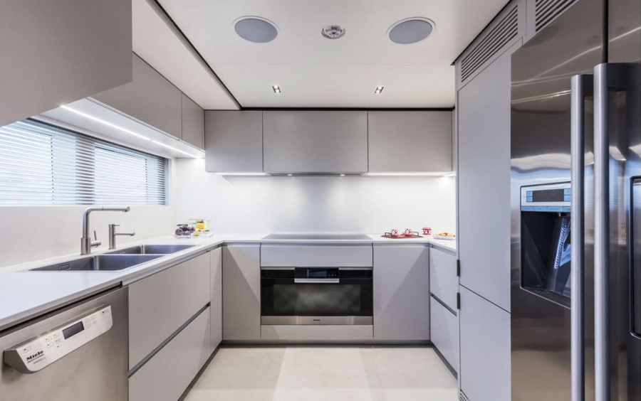 Custom Line Navetta 33 фото 2.9