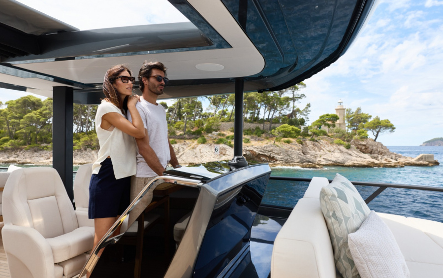 Prestige M7 фото 1.10