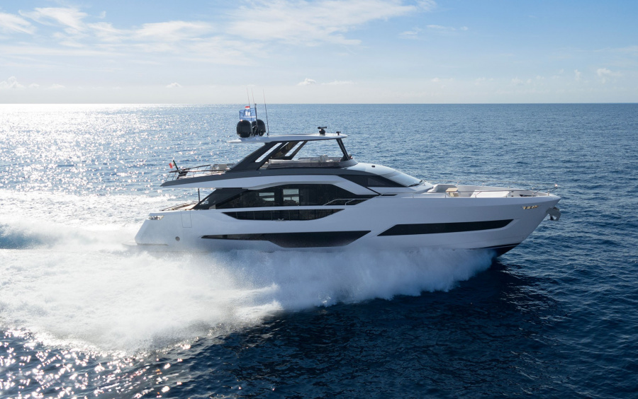 Ferretti Yachts 800 фото 1.19
