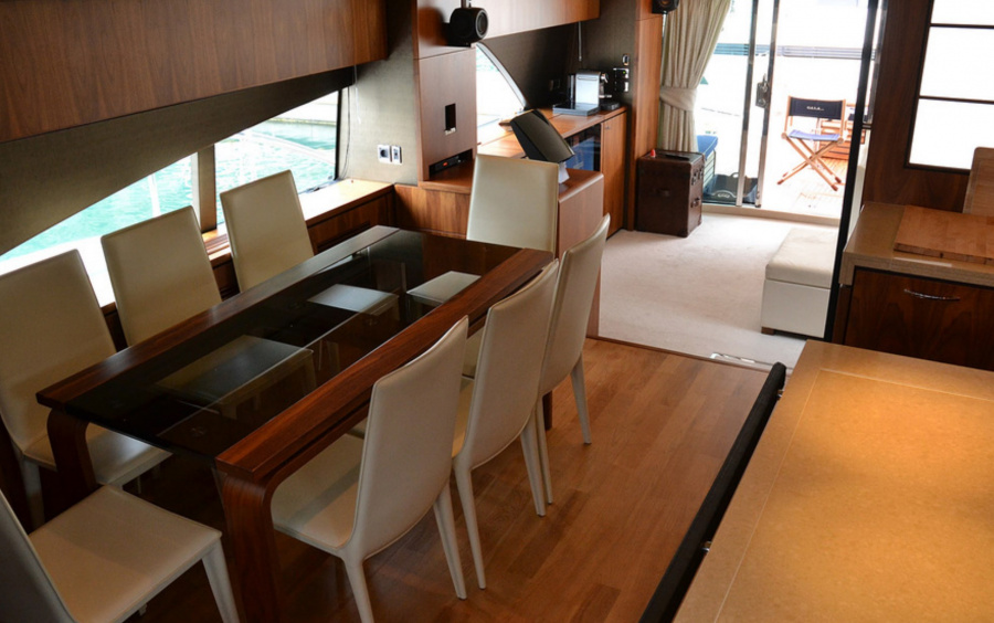 Fairline Squadron 78 - 2012 фото 1.10