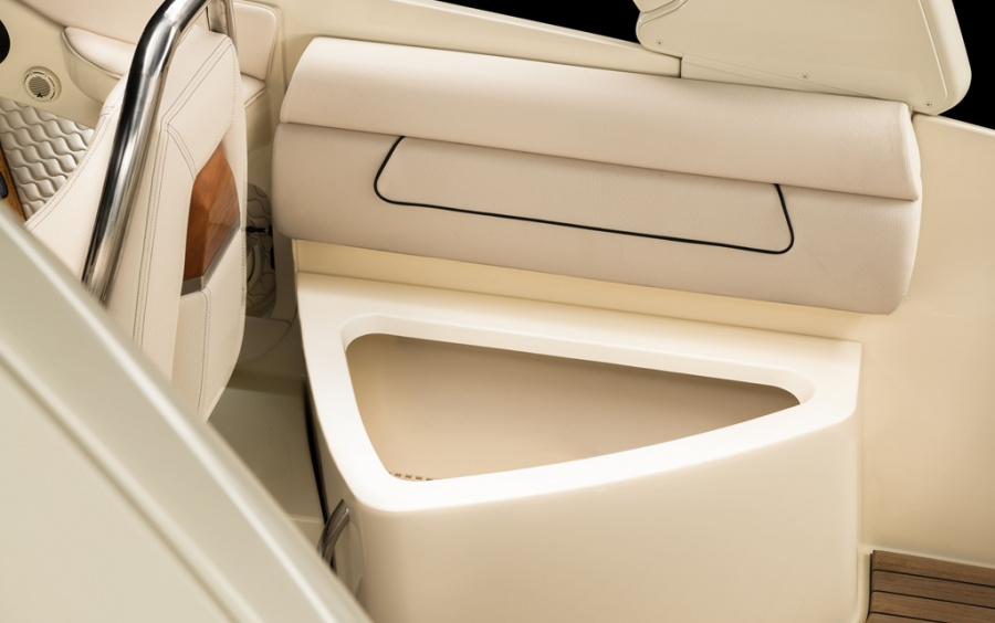 Chris-Craft Launch 28 GT SURF фото 1.8