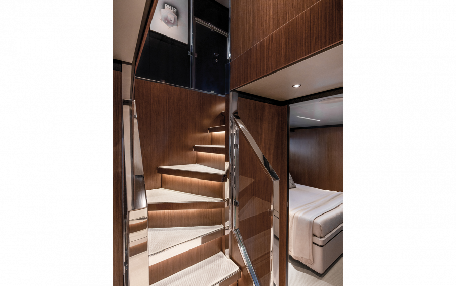 Riva 102' Corsaro Super фото 2.19