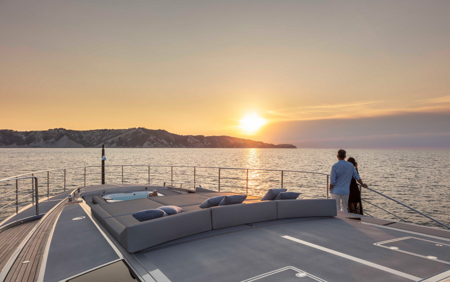 Pershing 140 фото 2.11