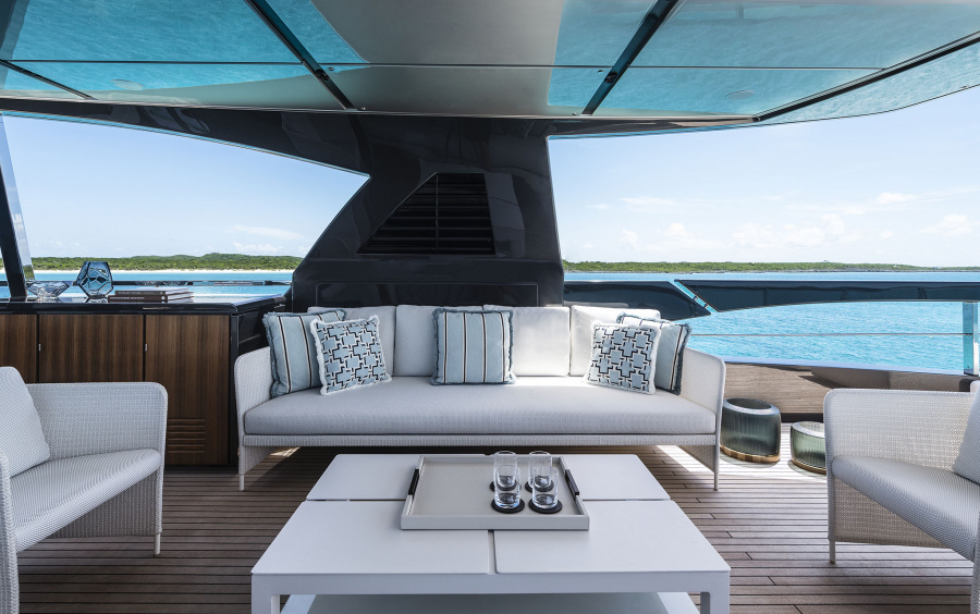 Riva 130 Bellisima фото 1.14