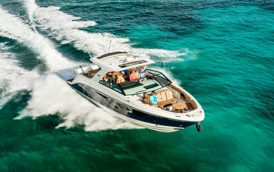 Sea Ray SLX 400 OB фото 1.1