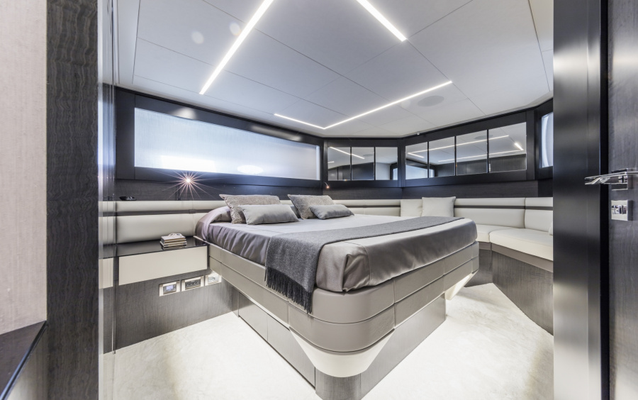 Pershing 9x фото 2.18