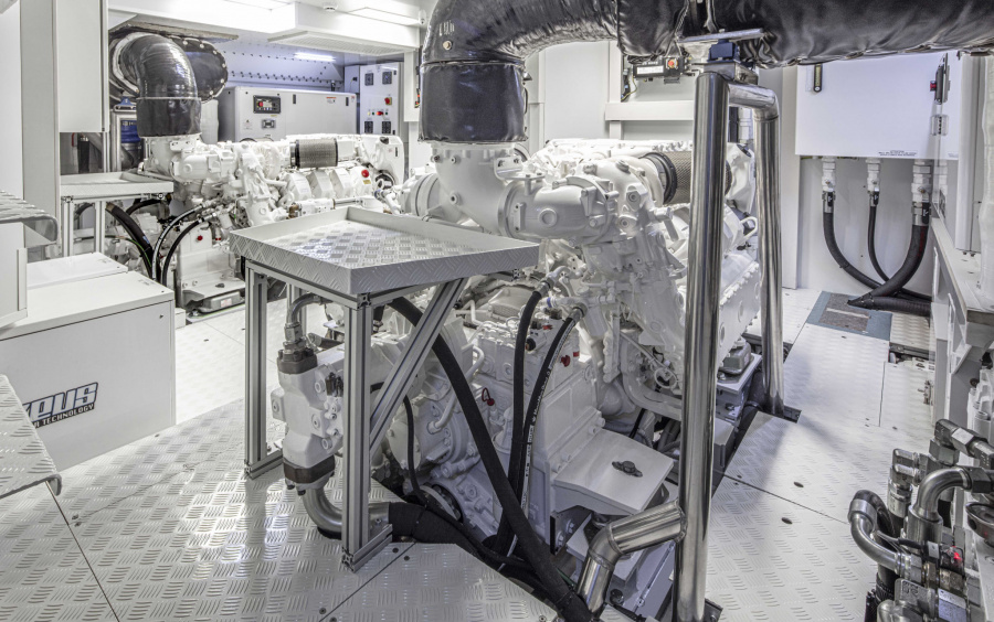 Custom Line Navetta 30 фото 2.17